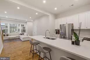 16126 Connors Wy, Rockville, MD 20855 - Photo 12