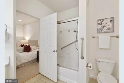 1 Arch Place #220, Gaithersburg, MD 20878 - Photo 10