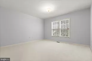 4 Hollyberry Ct, Rockville, MD 20852 - Photo 44