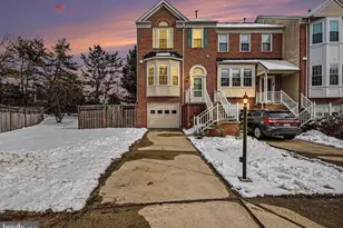 12607 Granite Ridge, North Potomac, MD 20878 - Photo 2