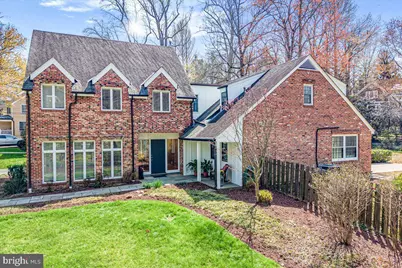 4838 Drummond Avenue, Chevy Chase, MD 20815 - Photo 2