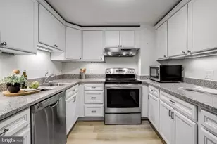 4601 N Park Ave N, Chevy Chase, MD 20815 - Photo 14