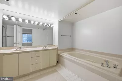5809 Nicholson Lane #110, North Bethesda, MD 20852 - Photo 8