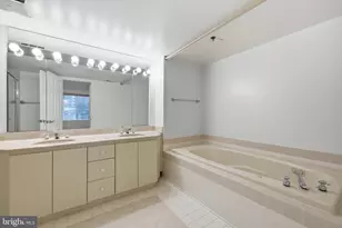 5809 Nicholson Ln, North Bethesda, MD 20852 - Photo 8