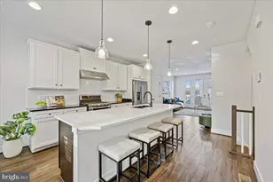 882 Thompson Cres, Rockville, MD 20852 - Photo 14