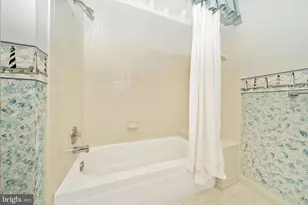 11303 Coral Gables Dr, Gaithersburg, MD 20878 - Photo 36