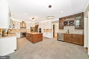 11303 Coral Gables Dr, Gaithersburg, MD 20878 - Photo 18