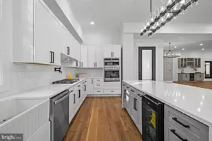 811 Sligo Creek Pkwy, Takoma Park, MD 20912 - Photo 4