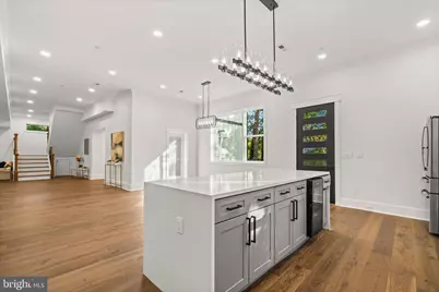 811 Sligo Creek Parkway, Takoma Park, MD 20912 - Photo 4