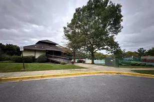 18334 Streamside Dr, Gaithersburg, MD 20879 - Photo 54