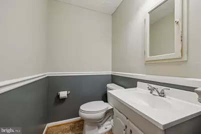 19822 Larentia Drive, Germantown, MD 20874 - Photo 12