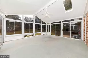 9811 Watkins Rd, Gaithersburg, MD 20882 - Photo 30