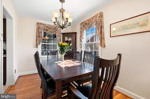 9225 Villa Dr, Bethesda, MD 20817 - Photo 8