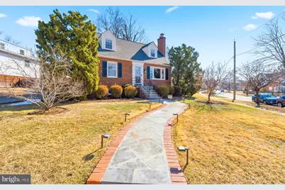 9225 Villa Drive, Bethesda, MD 20817 - Photo 2