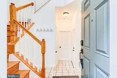10305 Royal Woods Court, Gaithersburg, MD 20886 - Photo 2