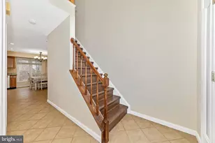 19320 Mossbrook Ct, Germantown, MD 20874 - Photo 4