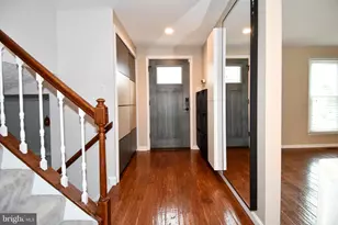 8844 Mourning Dove Ct, Gaithersburg, MD 20879 - Photo 2