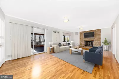 11806 Prestwick Road, Potomac, MD 20854 - Photo 4