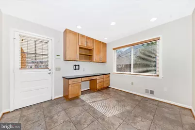 11806 Prestwick Road, Potomac, MD 20854 - Photo 22