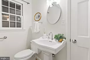 7819 English Way, Bethesda, MD 20817 - Photo 20
