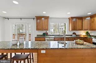 7819 English Way, Bethesda, MD 20817 - Photo 16