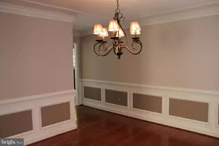 12506 Seurat, North Potomac, MD 20878 - Photo 2