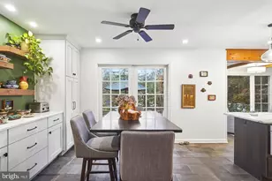 6904 Old Gate Ln, North Bethesda, MD 20852 - Photo 10