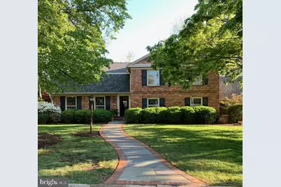 6904 Old Gate Lane, North Bethesda, MD 20852 - Photo 2