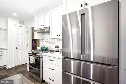 6904 Old Gate Lane, North Bethesda, MD 20852 - Photo 16