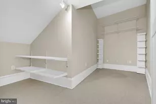 9610 Dewitt Dr, Silver Spring, MD 20910 - Photo 18