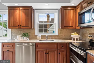 10028 Dellcastle, Gaithersburg, MD 20886 - Photo 12