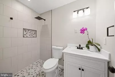 10028 Dellcastle, Gaithersburg, MD 20886 - Photo 34