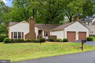 10028 Dellcastle, Gaithersburg, MD 20886 - Photo 1