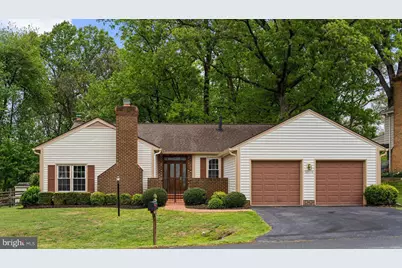 10028 Dellcastle, Gaithersburg, MD 20886 - Photo 1