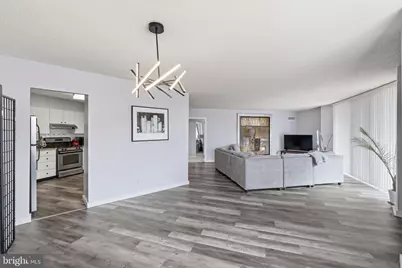 5225 Pooks Hill Road #1401N, Bethesda, MD 20814 - Photo 6