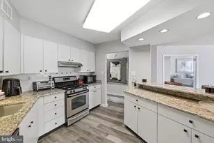 5225 Pooks Hill Rd, Bethesda, MD 20814 - Photo 1