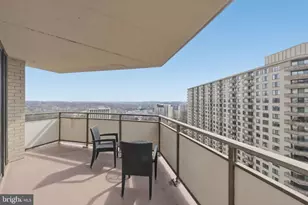 5225 Pooks Hill Rd, Bethesda, MD 20814 - Photo 22