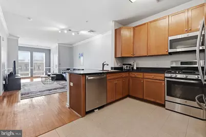 8045 Newell Street #423, Silver Spring, MD 20910 - Photo 16