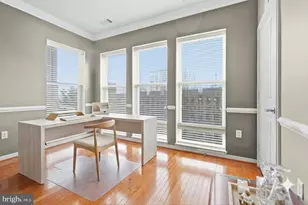 8045 Newell St, Silver Spring, MD 20910 - Photo 12