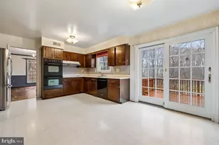 13724 Bridgewater Dr, Silver Spring, MD 20904 - Photo 28