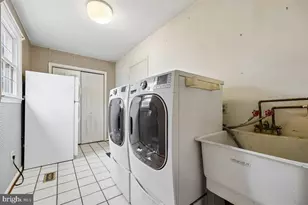 13724 Bridgewater Dr, Silver Spring, MD 20904 - Photo 40