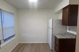 511 Mandolin Ct, Gaithersburg, MD 20877 - Photo 2