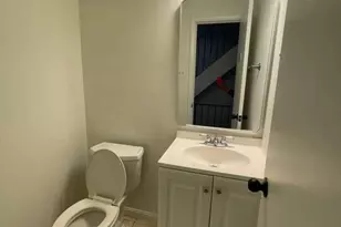 11158 Oak Leaf Dr, Silver Spring, MD 20901 - Photo 16
