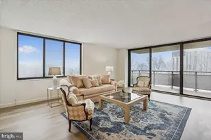 5225 Pooks Hill Rd, Bethesda, MD 20814 - Photo 6