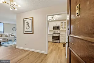 5225 Pooks Hill Rd, Bethesda, MD 20814 - Photo 4