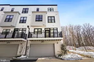 11300 Emerald Park Rd, Potomac, MD 20854 - Photo 34