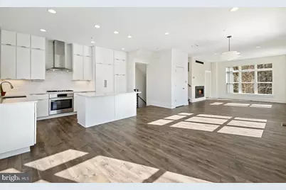 11300 Emerald Park Road, Potomac, MD 20854 - Photo 14