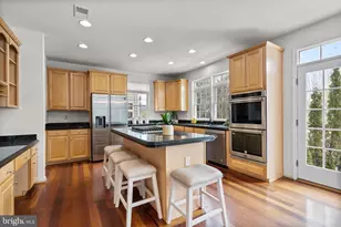 11525 Seneca Forest Cir, Germantown, MD 20876 - Photo 14