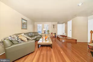 14633 Monmouth Dr, Burtonsville, MD 20866 - Photo 8