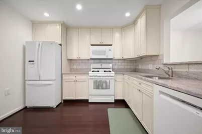 15306 Diamond Cove Terrace #APT I, Rockville, MD 20850 - Photo 24